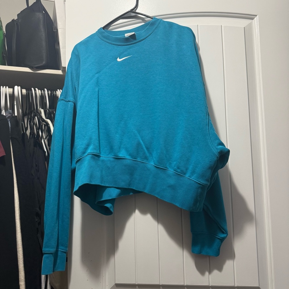 Nike Women's Teal Sweatshirt